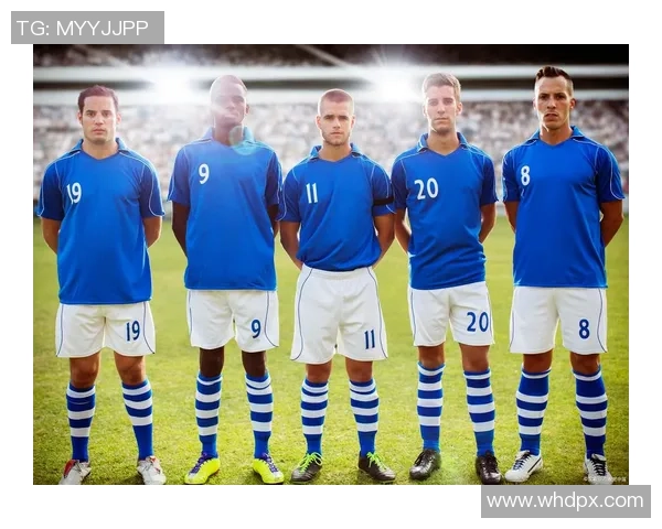 足球星21号闪耀绿茵场带领球队逆转创造传奇辉煌时刻